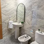 Reina Del Pilar Comotucasa *