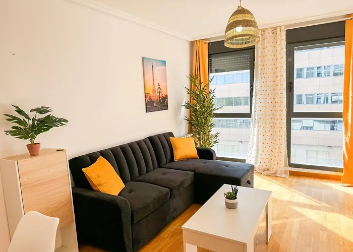 Reina Del Pilar Comotucasa * Zaragoza