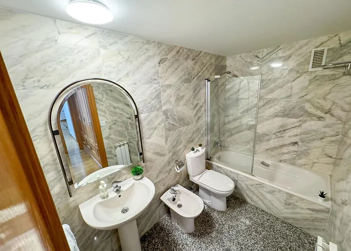 Reina Del Pilar Comotucasa *